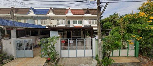 ขาย ทาวน์เฮ้าส์ 17 ตร.ว.  หมู่บ้านนารีนคร 2 Naree Nakorn 2 สวนใหญ่  นนทบุรี