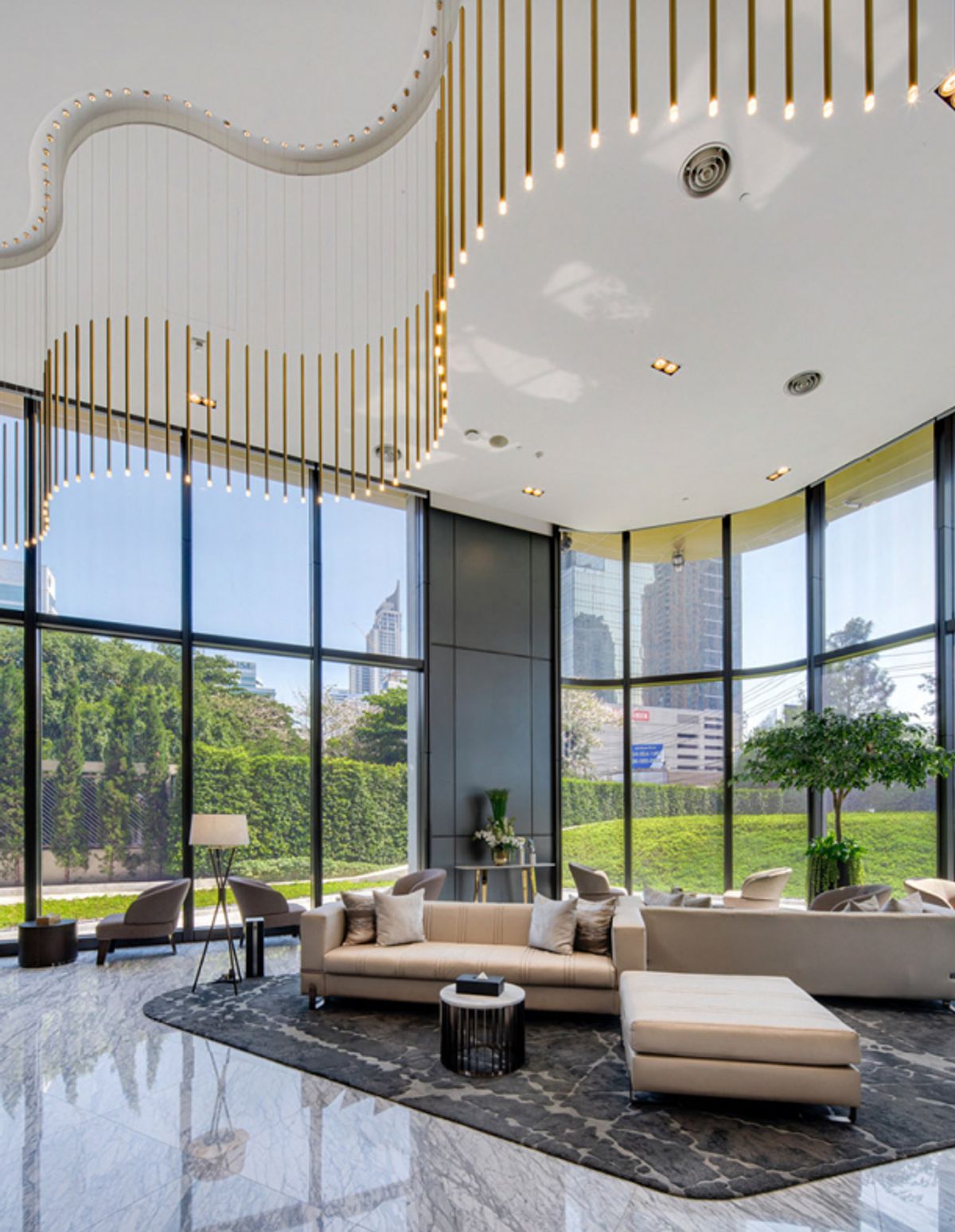 ราคาดีมาก! Luxury คอนโดใจกลางอโศก คือจะหาราคานี้จากไหนน ส่วนกลางปัง มีปีนเขา ต่อยมวย ห้องสวยทำเลดี เข้าออกได้สบาย ห้ามพลาด! 0876358339 