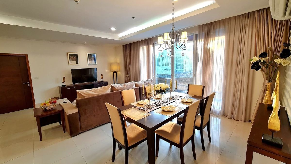 ★ Elegant Interiors ★ ชั้น 10+ ขนาด 289.00 ตร.ม. | 3 ห้องนอน 3 ห้องน้ำ | วิวเมือง | ใกล้ BTS พร้อมพงษ์ – รูปที่ 3