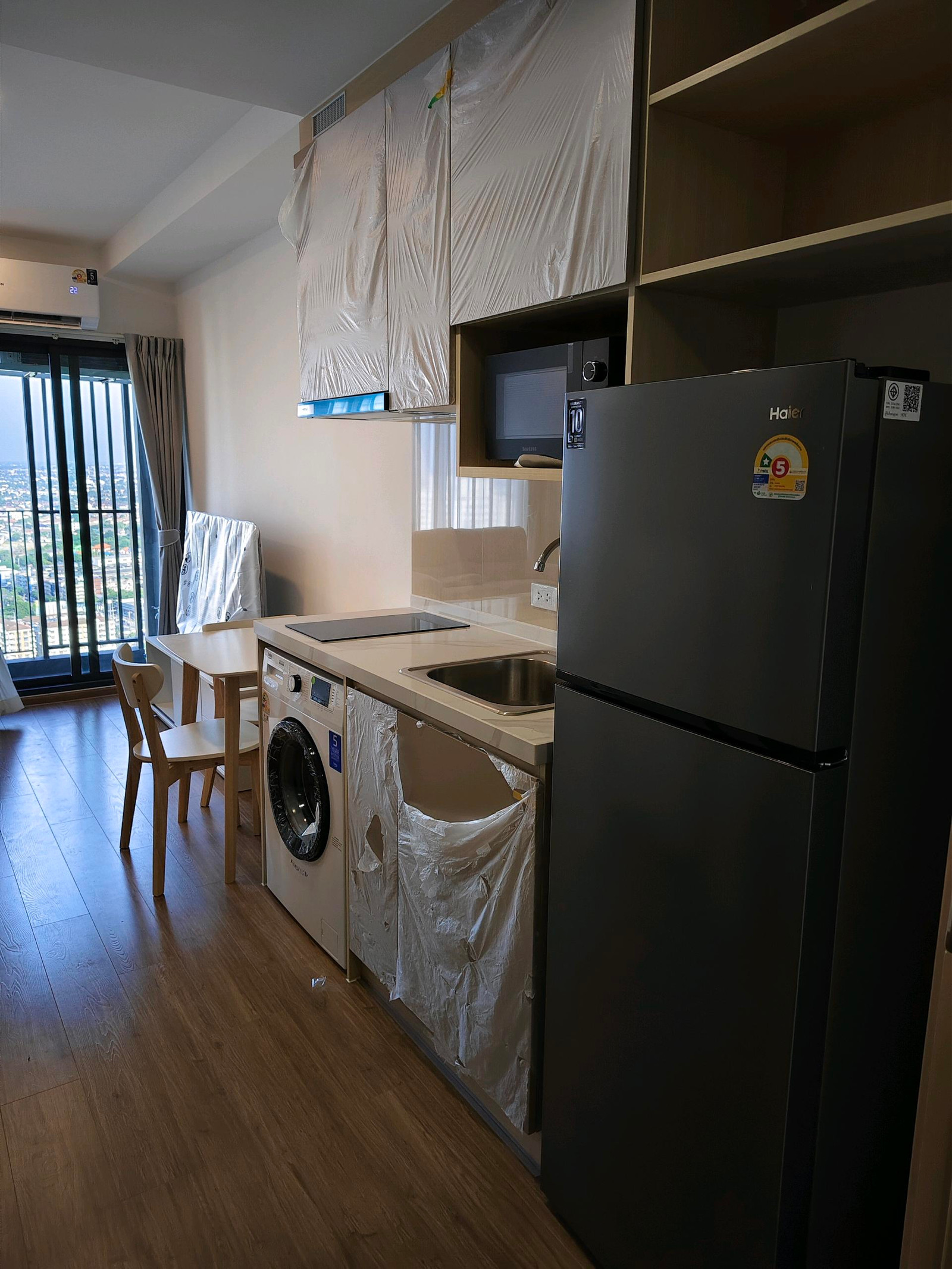 For rent :The Livin Ramkhamhaeng,Studio,new brand,ready to move in For rent :The Livin Ramkhamhaeng,Studio,new brand,ready to move in