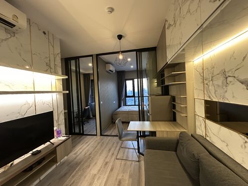 🔥ให้เช่าด่วน🔥 KnightsBridge Prime Onnut ห้อง 1 Bed Plus 31.4 ตร.ม. ติด Big C ใกล้ BTS อ่อนนุช แต่งบิ้วอินพร้อมอยู่