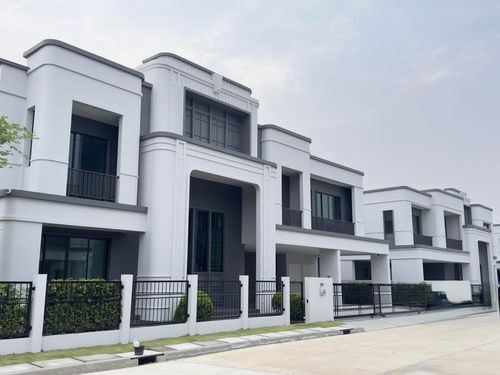 Modern Art Deco House Style ♦ 2 floors | Land size 137.00 sq.w. Usable area 499.00 sq.m. | 5 bedrooms 6 bathrooms 6 Parking | Near Safari World  