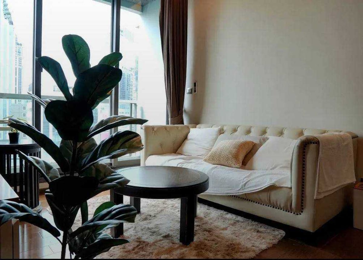 Condo for Rent: The Address Sukhumvit 28, 45 sq.m., Near BTS Phrom Phong