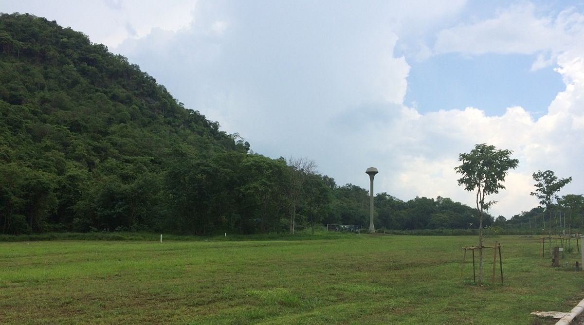 Land for sale in Khao Yai Pak Chong, attached to the title deed very beautiful. Land for sale in Khao Yai Pak Chong, attached to the title deed very beautiful.