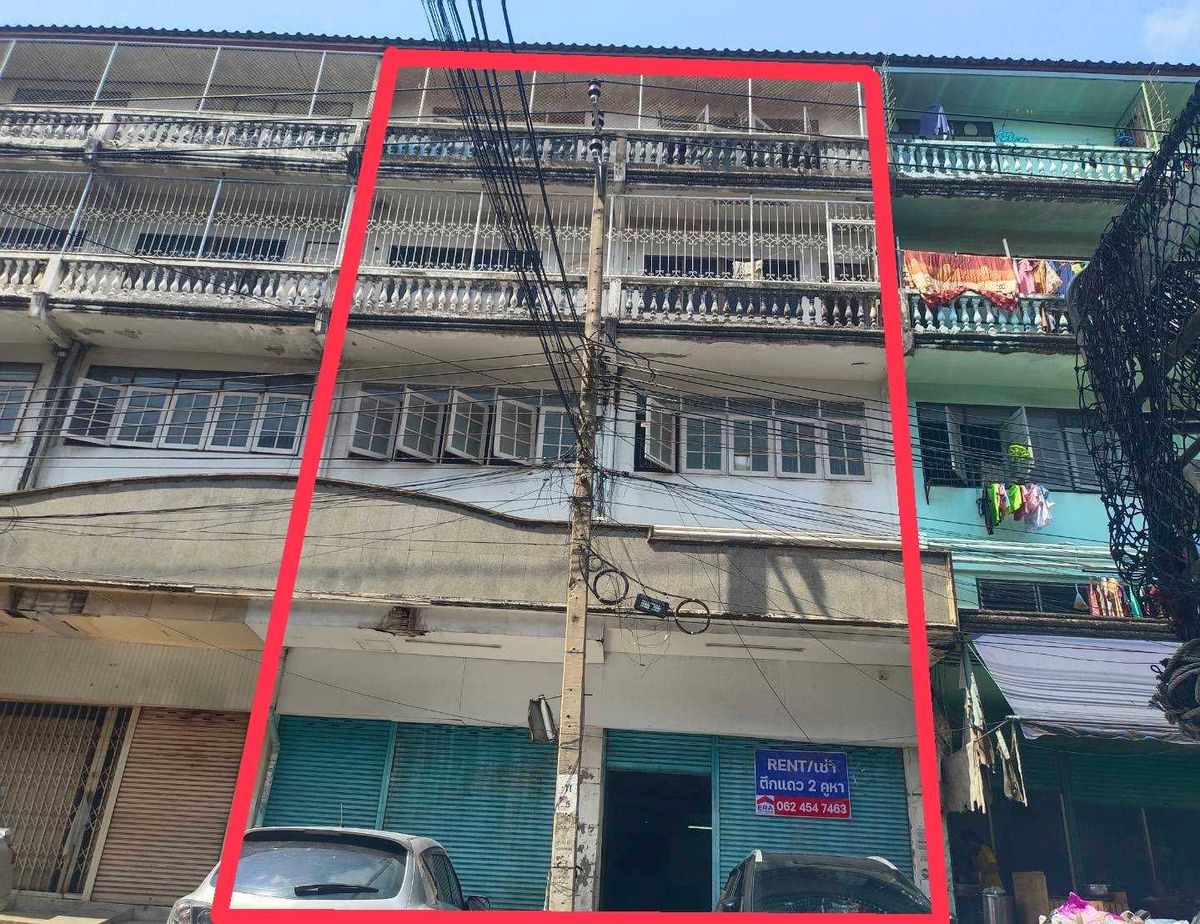 Commercial Building for Rent 2 Units, 71.9 Sq.Wah, Near Siam University Commercial Building for Rent 2 Units, 71.9 Sq.Wah, Near Siam University