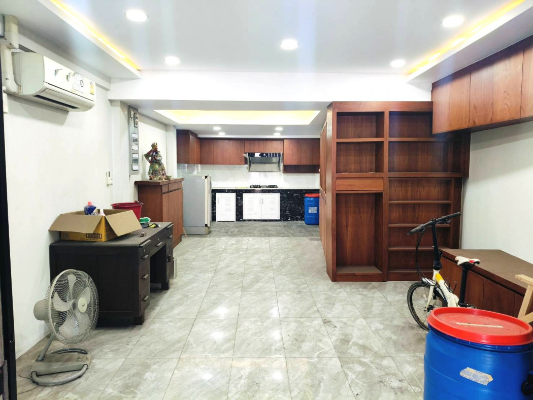 ขายอาคารพาณิชย์ 4 ชั้น 15.4 ตร.ว. ซ.เจริญราษฎร์ 5 แยก 4 สภาพพร้อมอยู่ ตกแต่งอย่างดี – รูปที่ 3