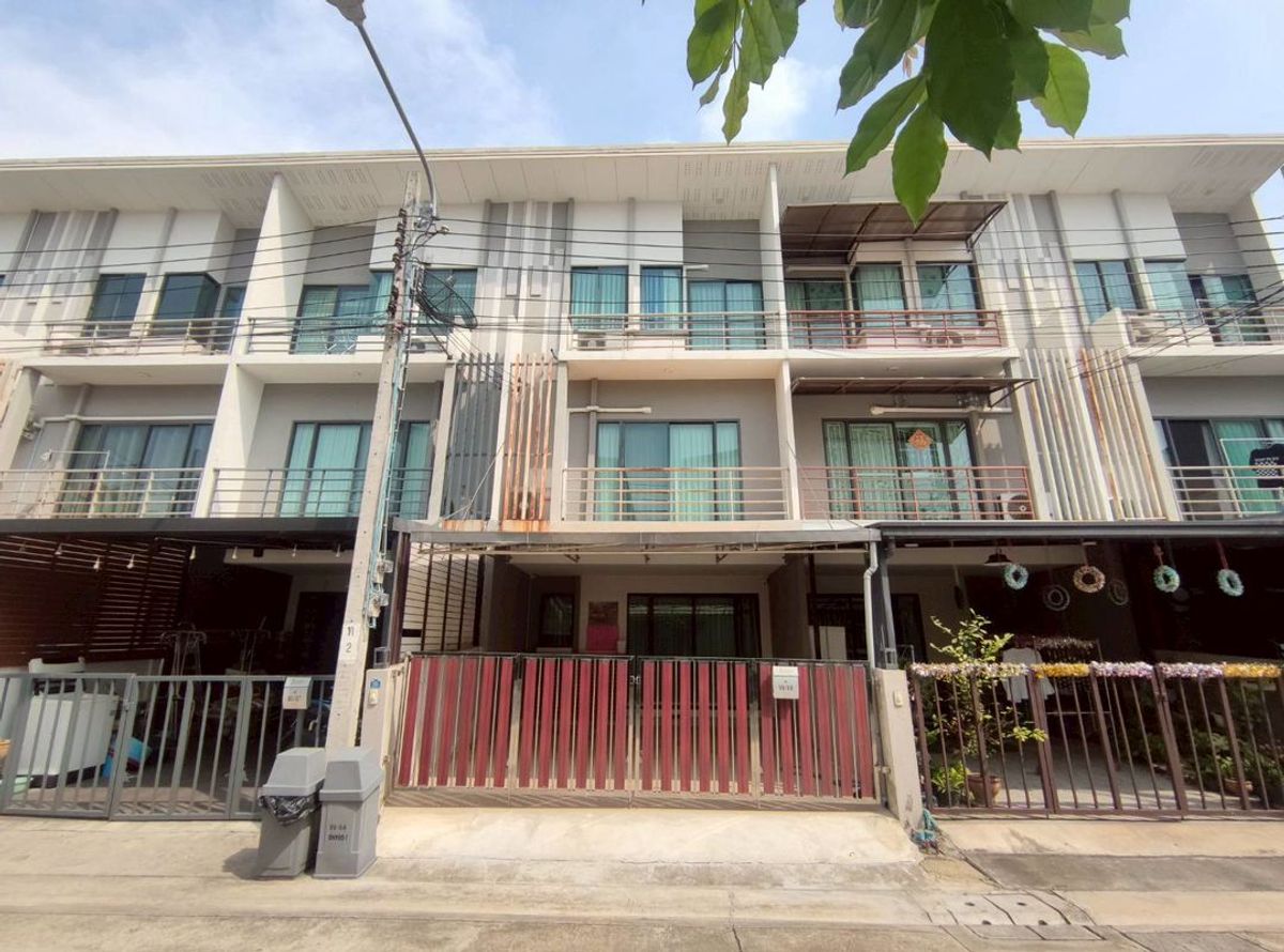 ❤️💛💙 Townhome 4 bedrooms 🚩 Near the Sathon 15 minutes – รูปที่ 2