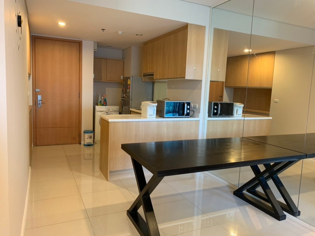 Quick sale Villa Asoke Villa Asoke 1 Bedroom, beautiful large room (Free all) Quick sale Villa Asoke Villa Asoke 1 Bedroom, beautiful large room (Free all)