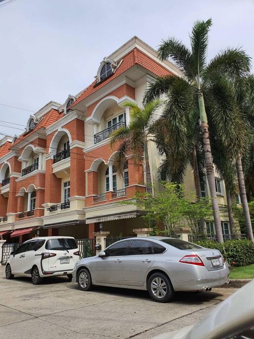 ✨ทาวน์เฮ้าส์ให้เช่า ใจกลางลาดพร้าว-เลียบด่วนเอกมัย-รามอินทรา ซอยโยธินพัฒนาการ 3 ใกล้ทางด่วนและรถไฟฟ้า ตอบโจทย์ทุกไลฟ์สไตล์