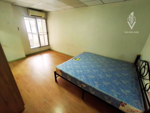🚨 Rare Find: Ultra-Spacious Condo at Lumpini Center Ladprao 111 (Building C) 🚨