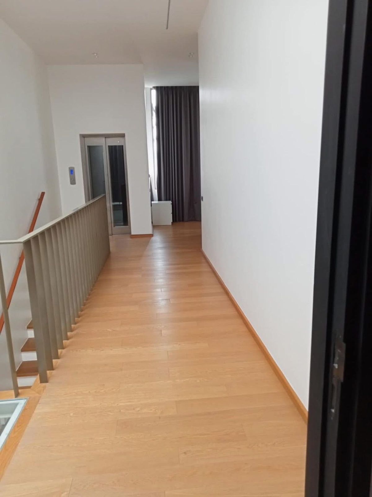 ● Luxury Townhome ● ทาวน์โฮม 4 ชั้น 3 ห้องนอน | 53.80 ตร.ว. 400.00 ตร.ม. | ใกล้ MRT ลาดพร้าว 6 นาที, เซ็นทรัล ลาดพร้าว 11 นาที – รูปที่ 4