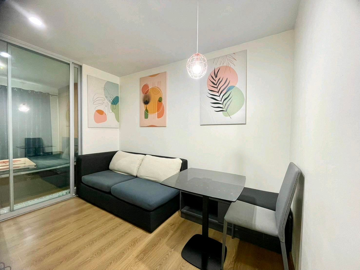 Condo for rent, Hallmark Chaengwattana, 1 bedroom, Soi Chaengwattana-Pak Kret 17, opposite Central Chaengwattana, low rise condo, eight floors, two buildings. Condo for rent, Hallmark Chaengwattana, 1 bedroom, Soi Chaengwattana-Pak Kret 17, opposite Central Chaengwattana, low rise condo, eight floors, two buildings.