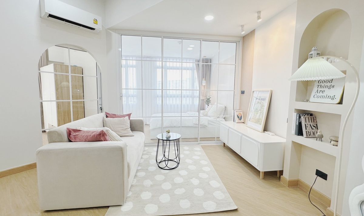 Condo for sale. Condo for sale.
