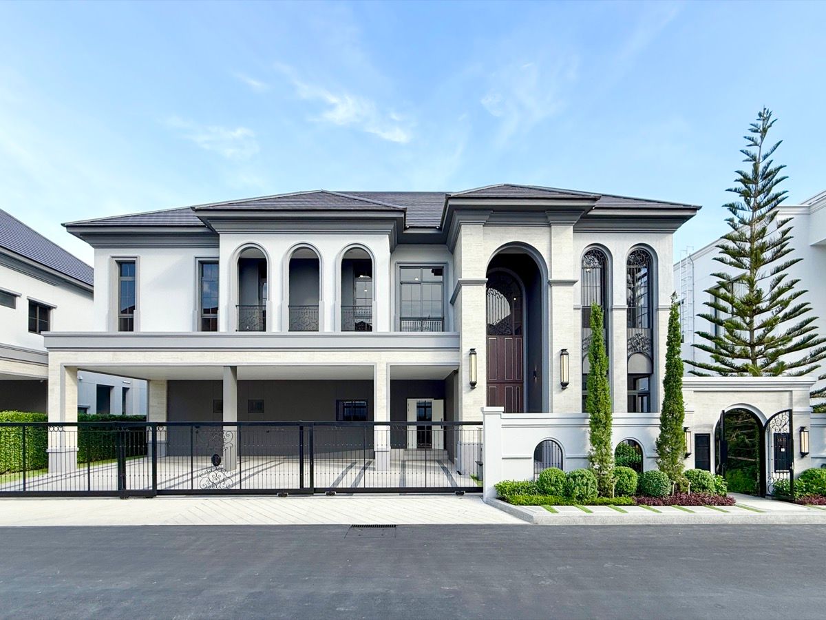 The Palazzo, Krungthep Kreetha-(M) 642 sqm. Land 156 meters, 5 bedrooms, 6 water, 5, buy at the project 092-545-6151 (Tim)