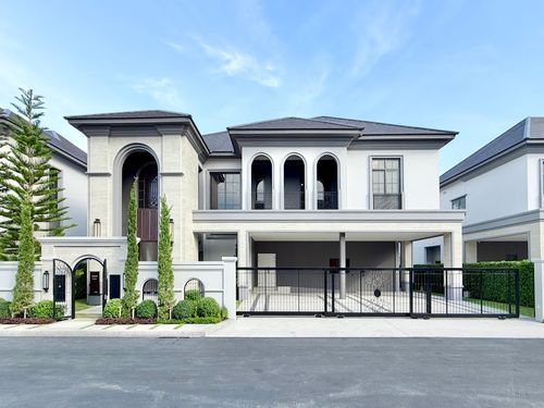 The Palazzo, Krungthep Kreetha-(S) 520 sqm. Land 126 meters, 4 bedrooms, 5 water, 4, buy at the project 092-545-6151 (Tim)