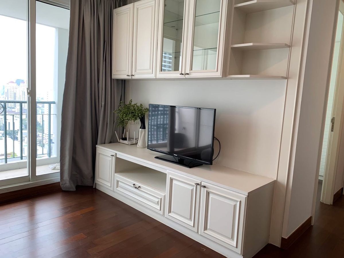 ❖ Prime Location ❖ ชั้น 20+ 198.00 ตร.ม. | 4 ห้องนอน 3 ห้องน้ำ | ใกล้รถไฟฟ้า BTS ทองหล่อ 4 นาที, เจ อเวนิว 2 นาที, ดองกิ มอลล์ ทองหล่อ 5 นาที – รูปที่ 2