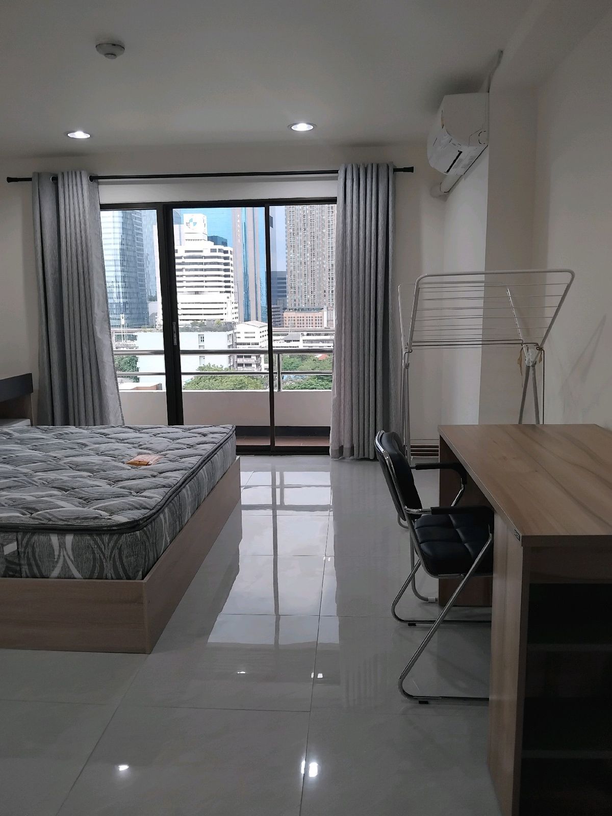 ปล่อยเช่าห้องรีโนเวทสวยสุดวิวดีสุดต่อรองได้ – รูปที่ 4