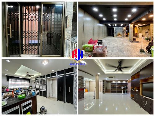 Selling 2 booths There is an elevator near the sky train 150 m. Parking 5 cars, Soi Charan 83/1, the most beautiful option.