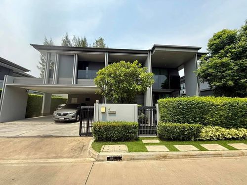 ❖ Ready to move in ❖ บ้านเดี่ยว 2 ชั้น | 82.00 ตร.ว. 280.00 ตร.ม. | 4 ห้องนอน 4 ห้องน้ำ | ใกล้ ลิตเติ้ลวอล์ค กรุงเทพกรีฑา 5 นาที, มาร์เก็ตเพลส กรุงเทพกรีฑา 8 นาที, โรงเรียนนานาชาติเวลลิงตัน 9 นาที