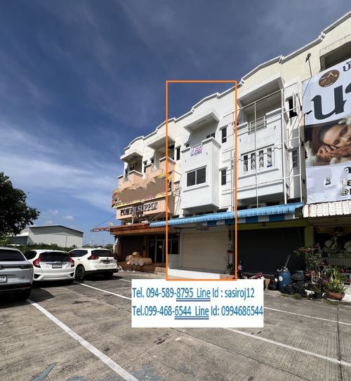 Sell ​​Phanit Building, Kittin Sakhon Village, Bang Pu Thai, Ban Mai, Samut Prakan