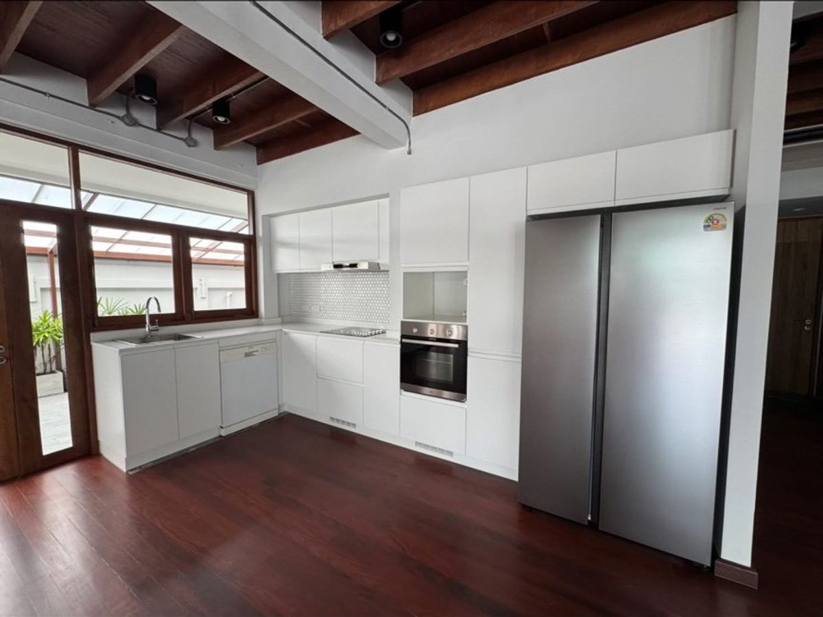 ❖ Prime Location ❖ บ้านเดี่ยว 2 ชั้น | ขนาด 143.00 ตร.ว. พื้นที่ใช้สอย 450.00 ตร.ม. | 4 ห้องนอน 3 ห้องน้ำ 6 ที่จอดรถ | เพียง 750 เมตร จากถนนสุขุมวิท 71* – รูปที่ 4