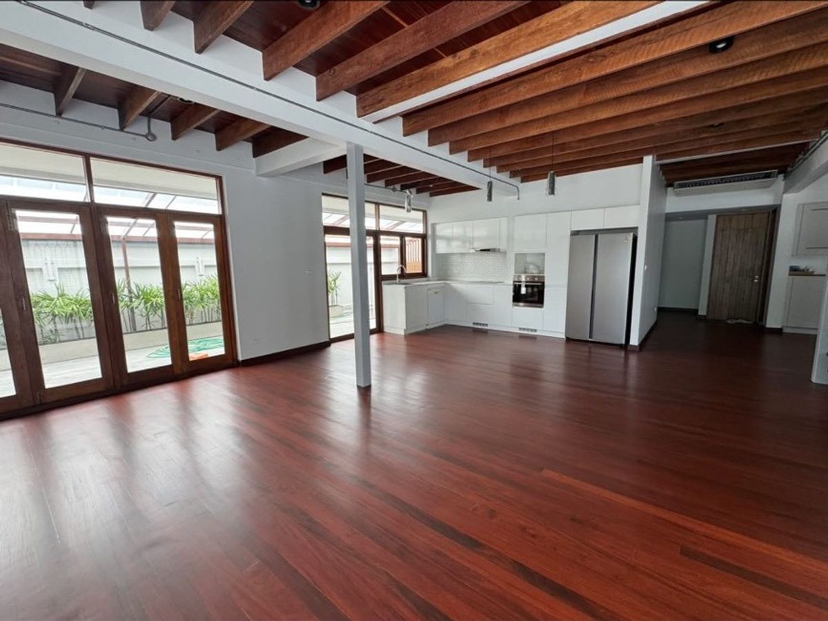 ❖ Prime Location ❖ บ้านเดี่ยว 2 ชั้น | ขนาด 143.00 ตร.ว. พื้นที่ใช้สอย 450.00 ตร.ม. | 4 ห้องนอน 3 ห้องน้ำ 6 ที่จอดรถ | เพียง 750 เมตร จากถนนสุขุมวิท 71* – รูปที่ 3