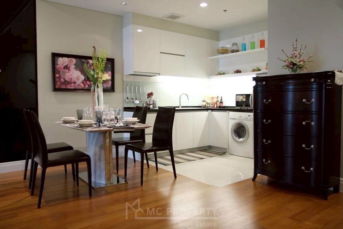 Bright 24 for rent 1 bedroom 73sqm 10fl++ only 55,000 please contact 0816878954