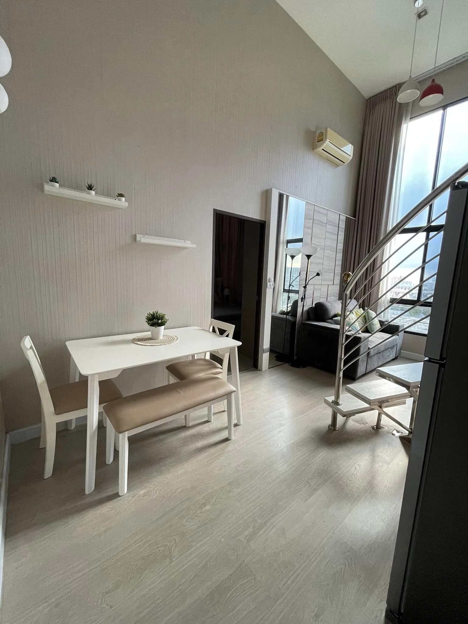 Duplex Type Condo ห้องมุม 46.5ตรม. ให้เช่า The Sky Sukhumvit ใกล้BTSอุดมสุข เฟอร์ครบ – รูปที่ 2