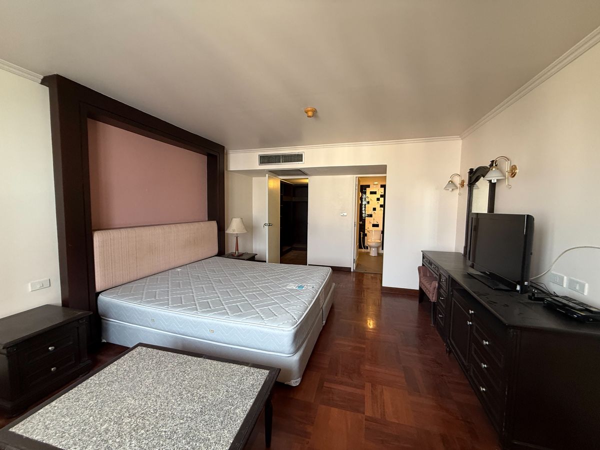 ขายคอนโด Omni tower สุขุมวิท 4 เฟอร์ฯ ครบ 1 ห้องนอน 66 ตร.ม. BTS นานา – รูปที่ 2