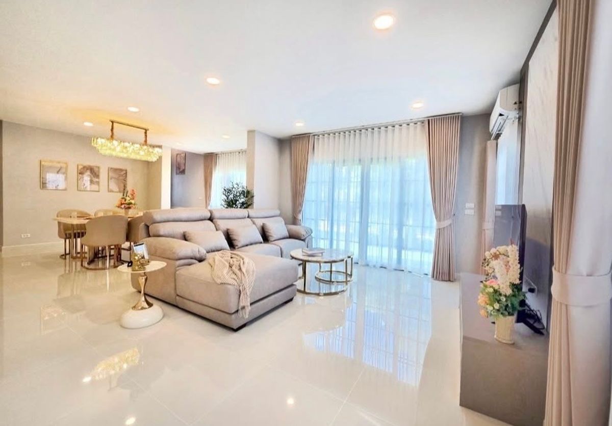 🌟ให้เช่าบ้านเดี่ยว เซนโทร บางนา บ้านสวย 2 ชั้น 4 ห้องนอน 5 ห้องน้ำ ตกแต่งสวย💥ค่าเช่า: 140,000 บาท|เดือน 🌟ให้เช่าบ้านเดี่ยว เซนโทร บางนา บ้านสวย 2 ชั้น 4 ห้องนอน 5 ห้องน้ำ ตกแต่งสวย💥ค่าเช่า: 140,000 บาท|เดือน