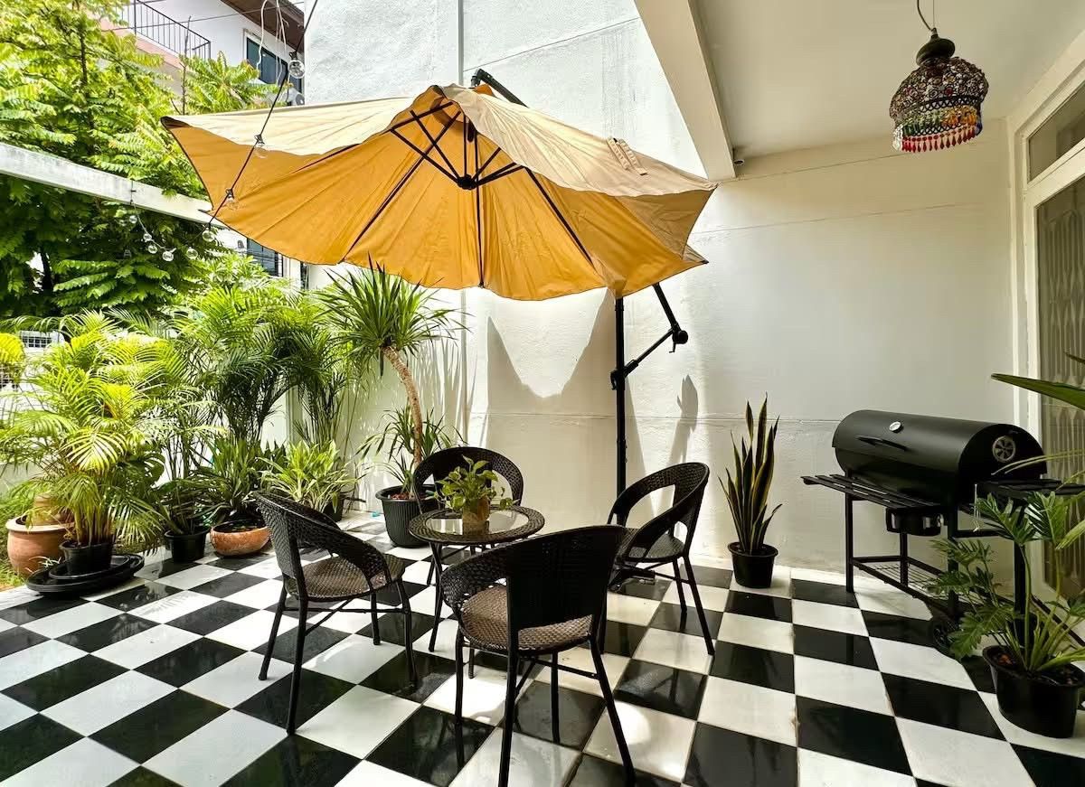 ♣ Pet Friendly ♣ บ้าน 3 ชั้น | ขนาดที่ดิน 50.00 ตร.ว. พื้นที่ใช้สอย 178.00 ตร.ม. | 3 ห้องนอน 2 ห้องน้ำ | ใกล้ BTS พระขโนง – รูปที่ 2
