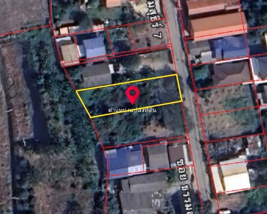 Urgent sale, Soi Tham Suthee 7, Bang Dua Subdistrict, Mueang Pathum Thani District, Pathum Thani Province, 122 square wah, pink layout, 12 meters wide, 42 meters deep. Price negotiable