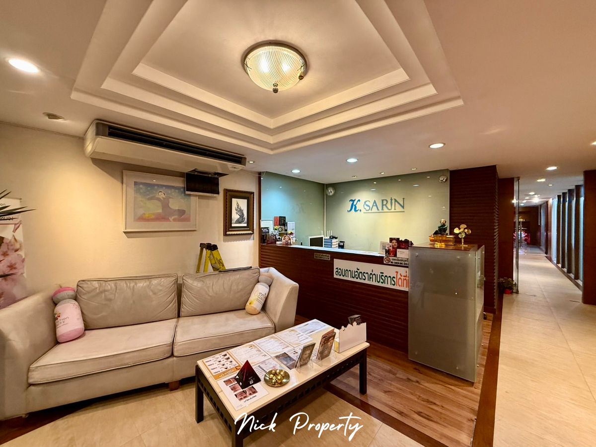 Sarin Place Condo, Sarin Place, Condo, Ratchadaphisek - Ratchayothin: Selling Office Office for Beauty Clinic Or adjust the office in many forms, good location in the center of the city, making your business reliable And convenient to travel Sarin Place Condo, Sarin Place, Condo, Ratchadaphisek - Ratchayothin: Selling Office Office for Beauty Clinic Or adjust the office in many forms, good location in the center of the city, making your business reliable And convenient to travel