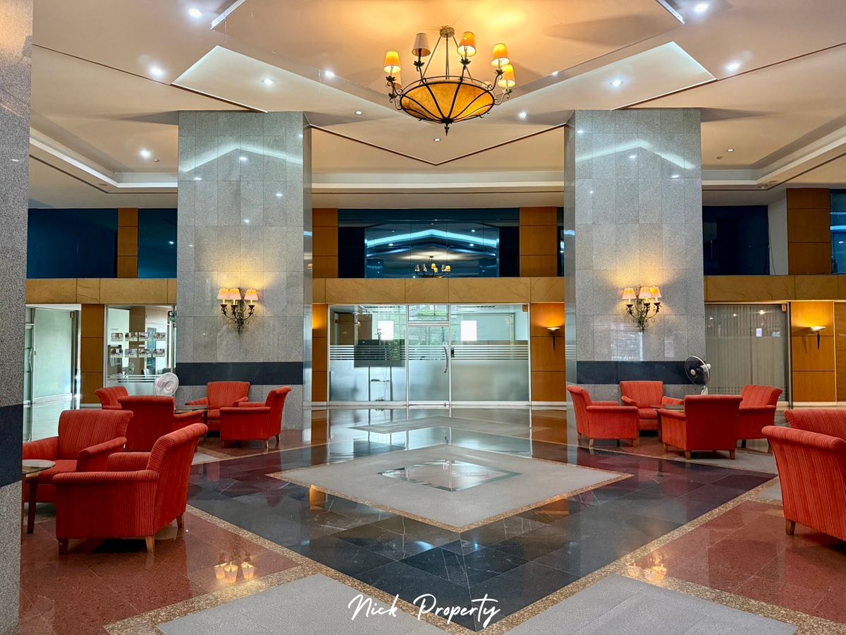 Sarin Place Condo สาริน เพลส คอนโด รัชดาภิเษก - รัชโยธิน : ขายออฟฟิศ สำนักงาน คลินิกเสริมความงาม หรือปรับทำออฟฟิศสำนักงานได้หลายรูปแบบ ทำเลดี ใจกลางเมือง ทำให้ธุรกิจของท่านน่าเชื่อถือ และสะดวกต่อการเดินทาง – รูปที่ 4