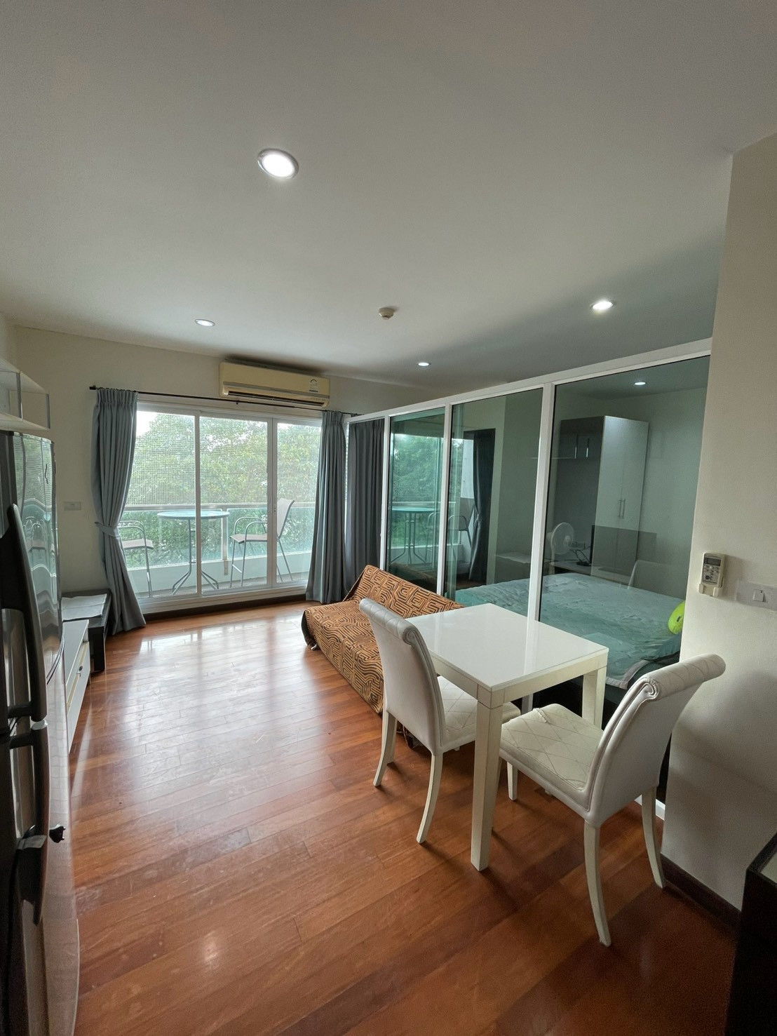 Condo for rent “Kotobuki Place“ Bangsaen, light price, only 7,500 baht/month only!
