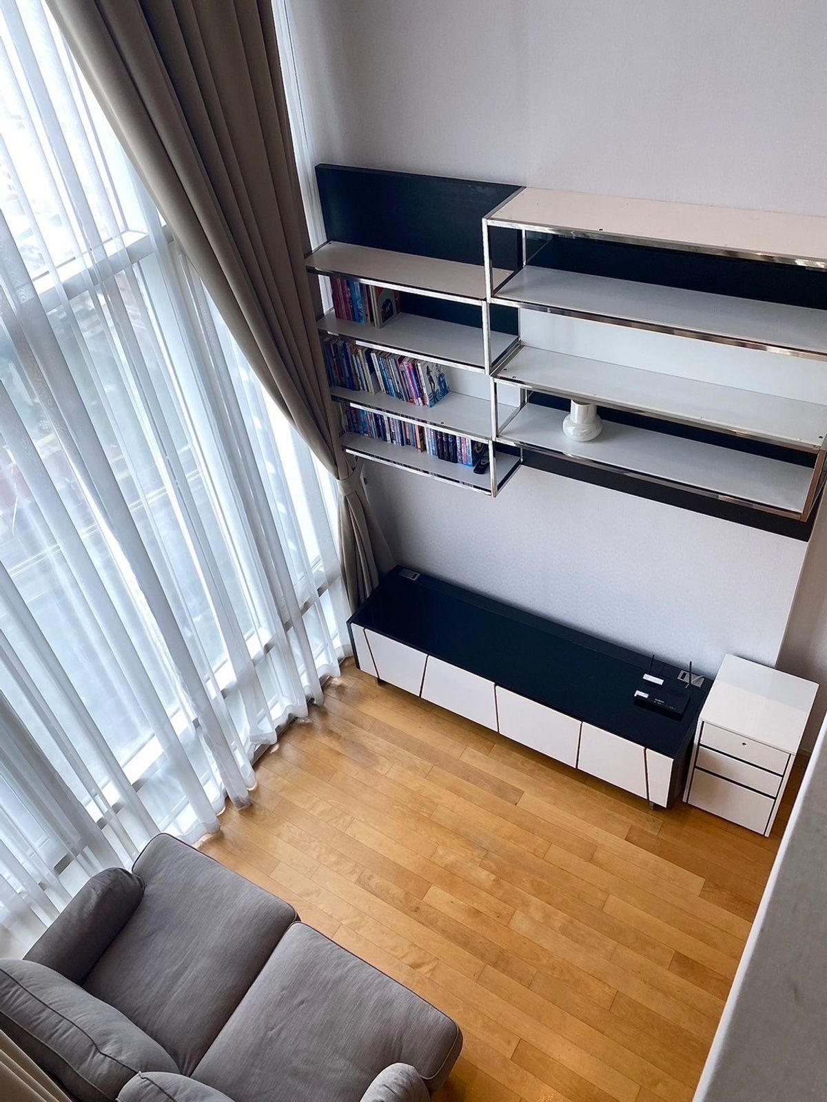 ● Prime Location ● ชั้น 20+ 70.00 ตร.ม. | 2 ห้องนอน 2 ห้องน้ำ | ใกล้ BTS ราชเทวี 1 นาที, หอศิลป์วัฒนธรรมแห่งกรุงเทพ 6 นาที, MBK center 7 นาที – รูปที่ 3