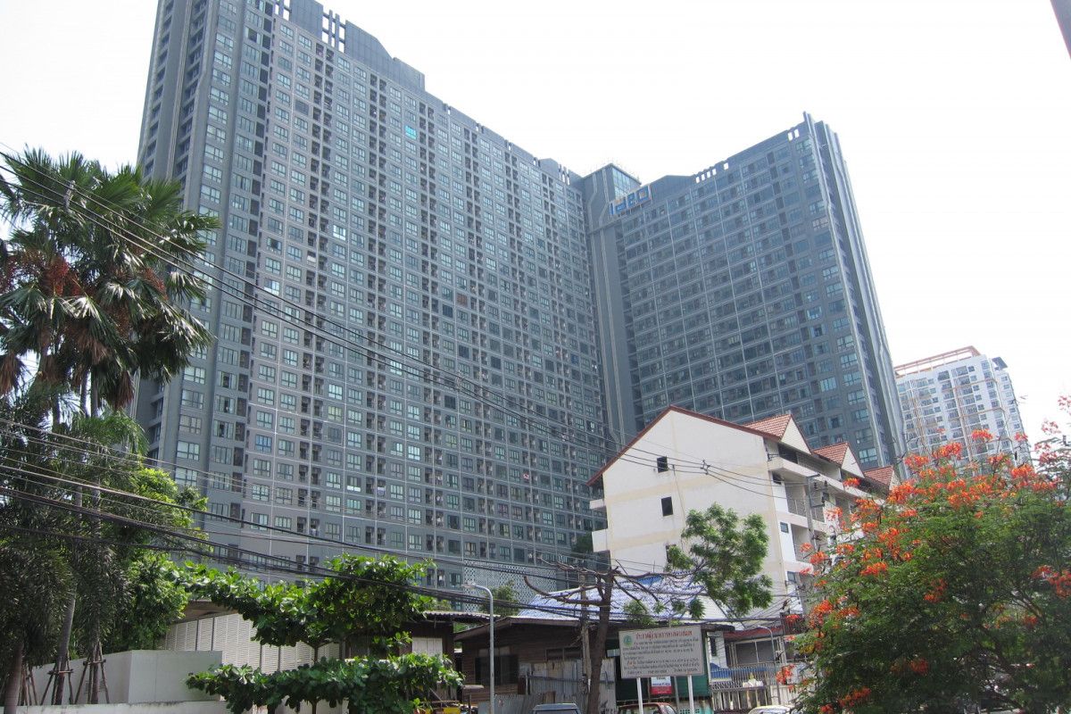 Ideopo Sathorn Tha Phra Condominium Ideopo Sathorn Tha Phra Condominium