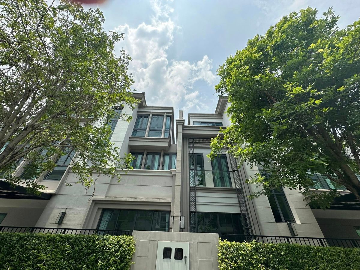 🏠 ขายบ้านแฝด 3 ชั้น เชื่อมต่อกัน โครงการ The Sonne ศรีนครินทร์-บางนา – บ้านหลังใหญ่ 8 ห้องนอน 8 ห้องน้ำ พร้อมสิ่งอำนวยความสะดวกครบครัน 🏠 ขายบ้านแฝด 3 ชั้น เชื่อมต่อกัน โครงการ The Sonne ศรีนครินทร์-บางนา – บ้านหลังใหญ่ 8 ห้องนอน 8 ห้องน้ำ พร้อมสิ่งอำนวยความสะดวกครบครัน