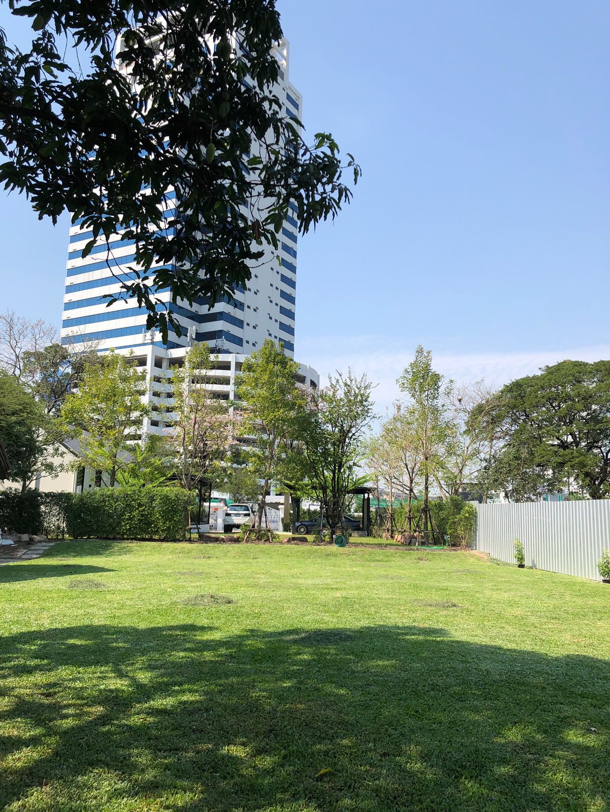 ขายที่ดินในหมู่บ้านเอื้อสุข พัฒนาการ ขายที่ดินในหมู่บ้านเอื้อสุข พัฒนาการ
