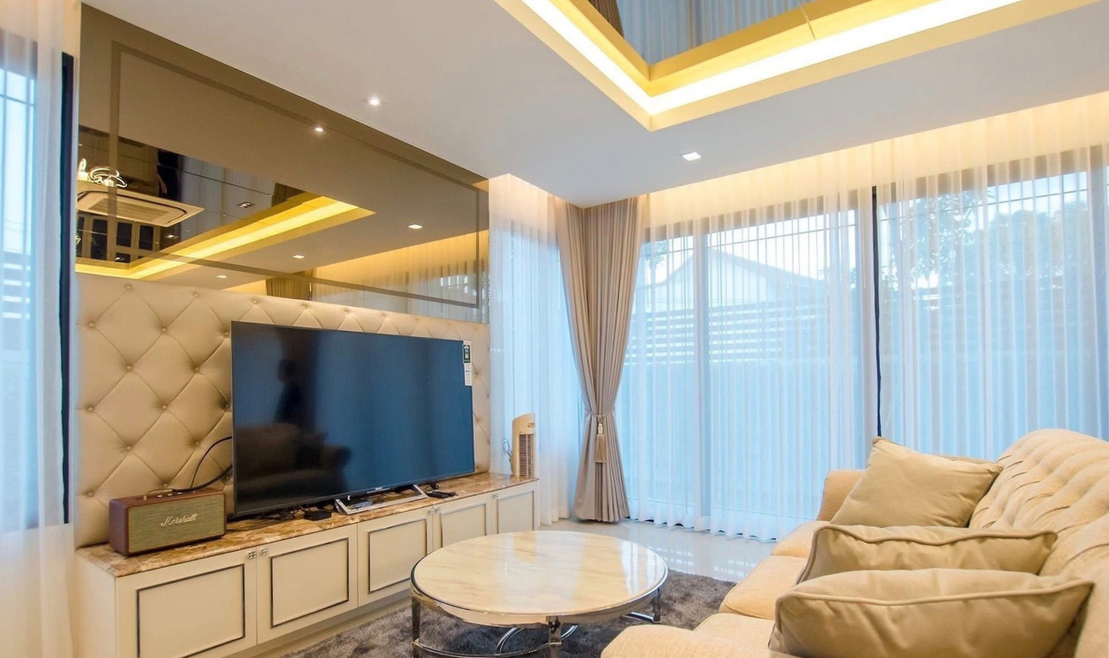 ❖ Signature Home ❖ 2 -story detached house | Land size 126.00 sq.w. Usable area 460 sq.m. | 4 bedrooms, 4 bathrooms, 6 parking spaces | Near MRT Lak Two, The Mall Bang Khae ❖ Signature Home ❖ 2 -story detached house | Land size 126.00 sq.w. Usable area 460 sq.m. | 4 bedrooms, 4 bathrooms, 6 parking spaces | Near MRT Lak Two, The Mall Bang Khae