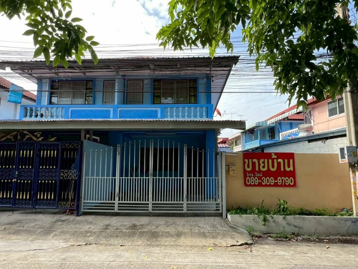 House for sale in Phra Pin 5 Ekachai 109 Twin House, good condition, near 7-11, Lotus Mini Big C House for sale in Phra Pin 5 Ekachai 109 Twin House, good condition, near 7-11, Lotus Mini Big C