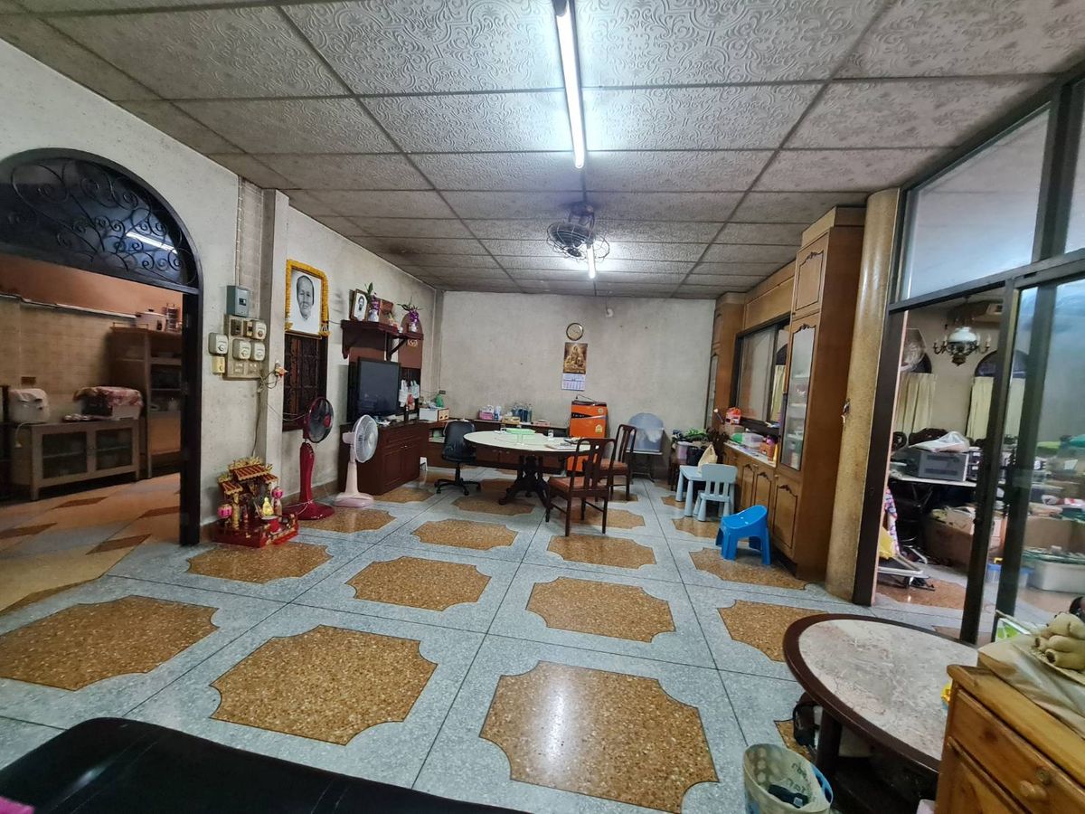  #ขายทาวน์โฮม 3 ชั้น 2 ห้อง เนื้อที่ 62 ตร.ว. หมู่บ้านร่วมจิตร ทำเลทอง #ซอยสุขุมวิท 22 #แขวงคลองเตย #เขตพระโขนง #กรุงเทพฯ										 – รูปที่ 3