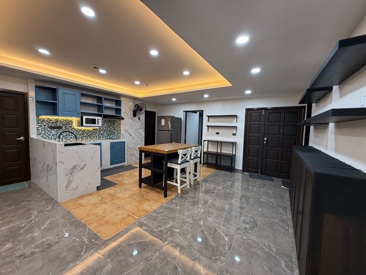 ให้เช่าคอนโด The Royal Navin Tower ถนนเชื้อเพลิง พระราม 4 (MRT คลองเตย 1km) – รูปที่ 3