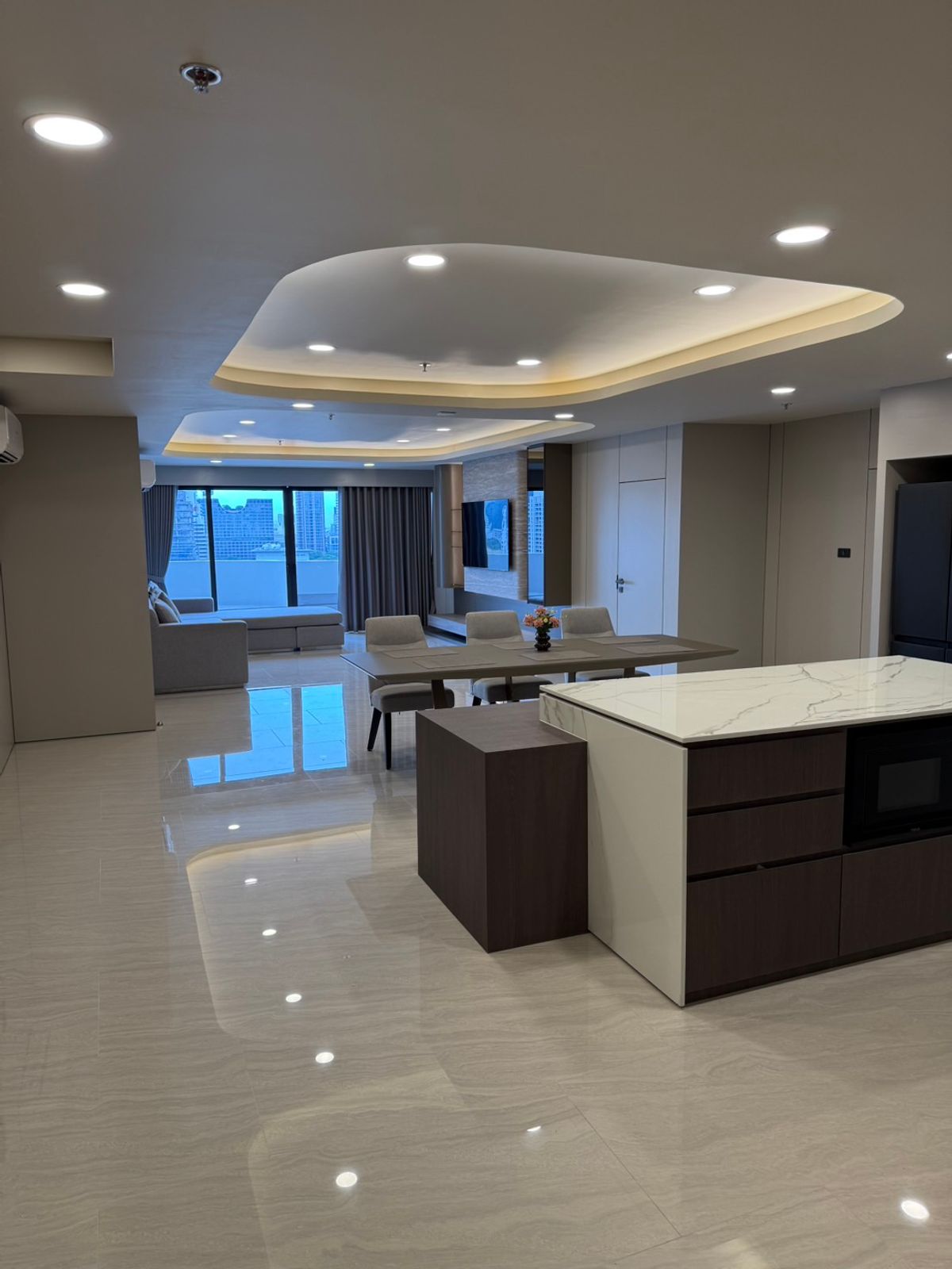 ปล่อยเช่า 4 ห้องนอน 4 ห้องน้ำ 311 ตรม. – รูปที่ 2