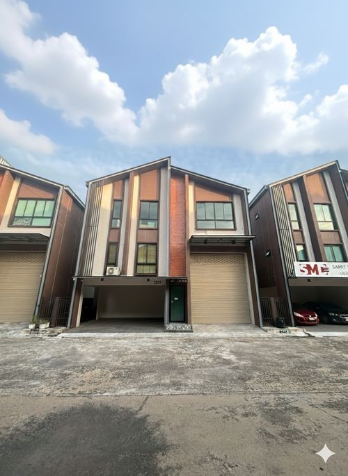 ขายโฮมออฟฟิศ Warehouse ไชน่าทาวน์ ศาลายา โฮมออฟฟิศ 3 ชั้น + โกดัง เหมาะกับการประกอบธุรกิจ ราคาดี ทำกำไรเช่ายาวๆ 