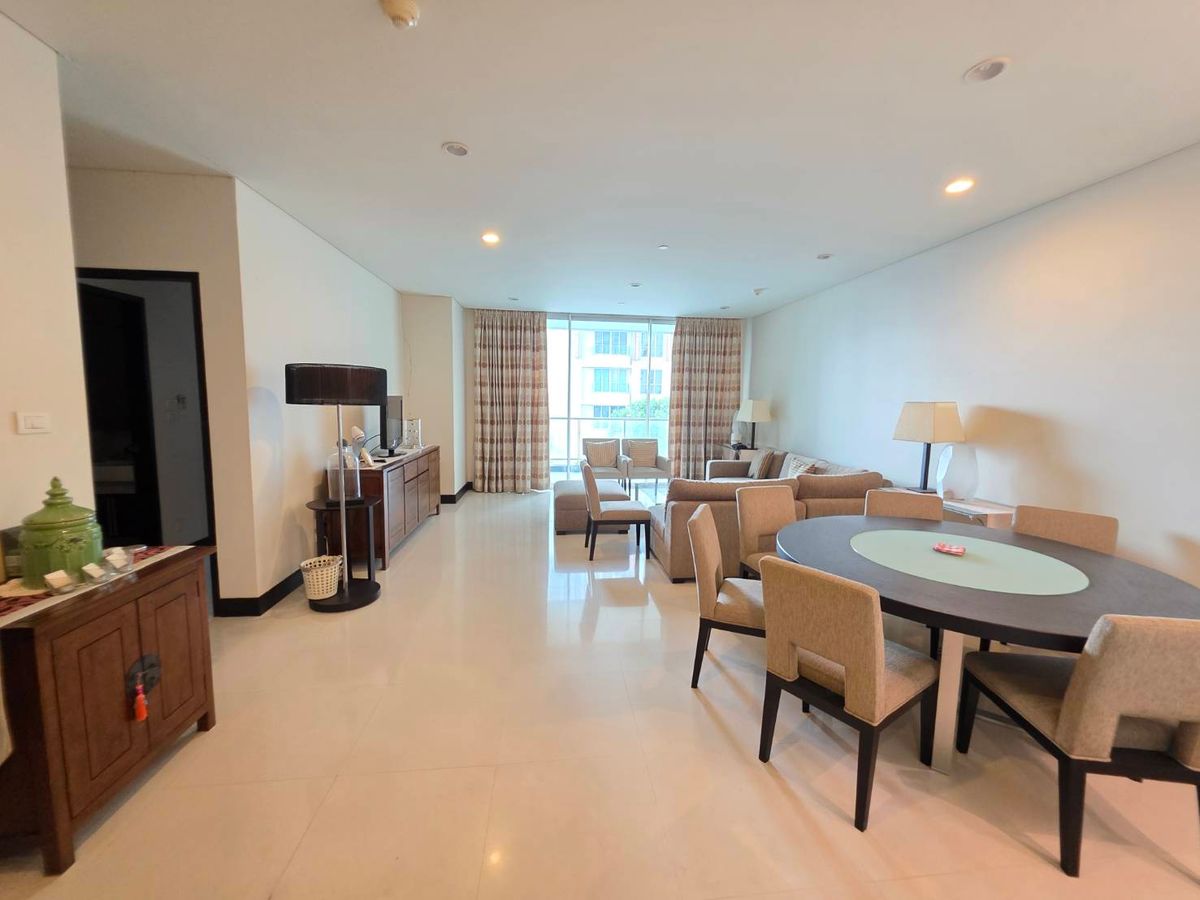 The Park Chidlom: 2BED 3BATH + Maid 145SQM. 38,500,000 am: 0656199198 The Park Chidlom: 2BED 3BATH + Maid 145SQM. 38,500,000 am: 0656199198