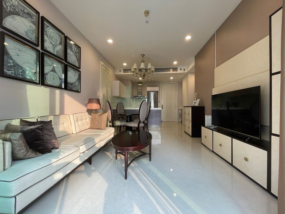 📢👇 An unmissable opportunity at a great price to live in the prime and popular area in one of Bangkok’s most sought-after locations, just steps from Lumpini Park. 📢👇 An unmissable opportunity at a great price to live in the prime and popular area in one of Bangkok’s most sought-after locations, just steps from Lumpini Park.
