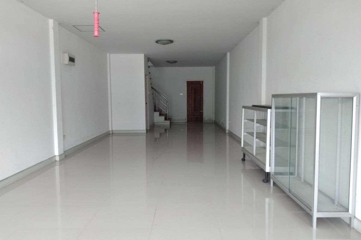 หมู่บ้านเอกวิน 5 (หนองจอก) อาคารพาณิชย์ 3 ชั้น  – รูปที่ 2