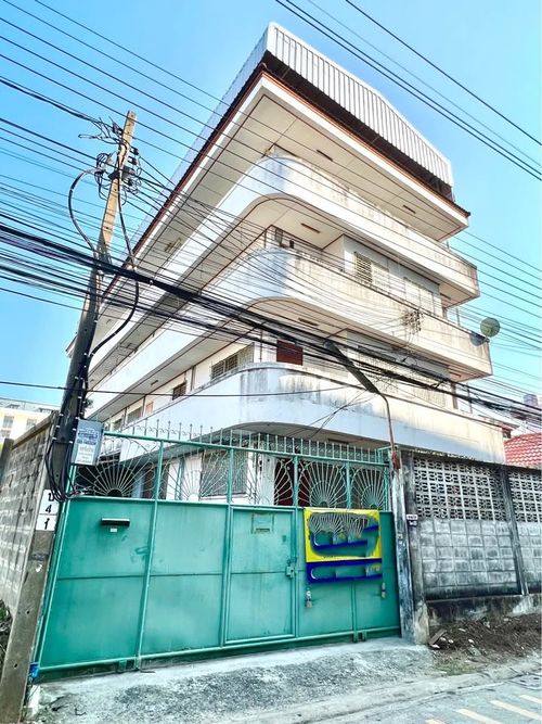 ✨ 4-Storey Commercial Building for Rent in Central Bangna – Spacious 1,500 sqm with Private Parking, Near BTS Bangna and Expressway, Easy Access