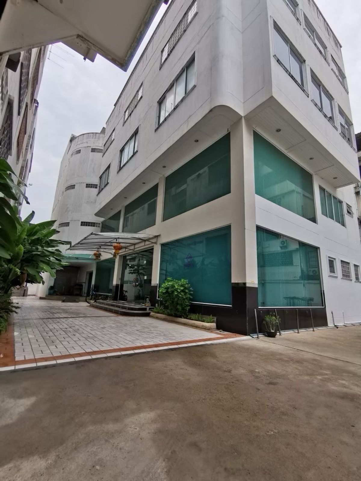 ให้เช่า สำนักงาน office / โกดังสินค้า (มีลิฟท์) ขนาด450+590 ตรม. เจริญนคร 34 ใกล้ BTS กรุงธนบุรี,สาทร สีลม – รูปที่ 4